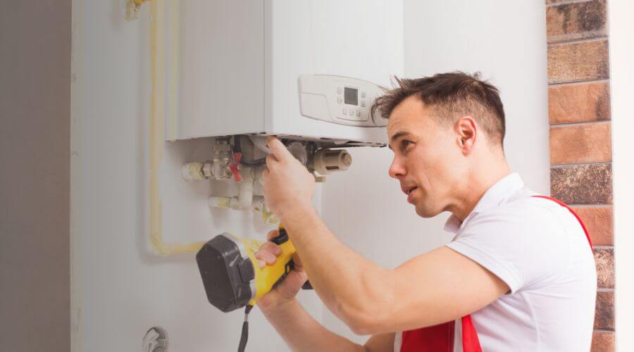 Professional Water heater repair in Huggins, MO
